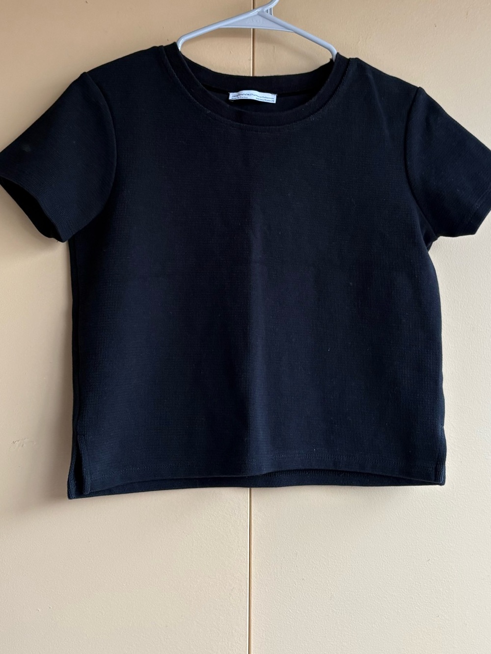 Zara boxy black crop top